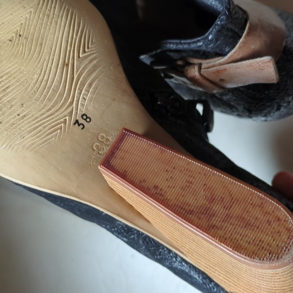 Miz Mooze Kahlo Peep Toe Wedge Leather Booties Adjustable Strap Euro 38 US 8 - Picture 10 of 11